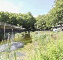 Charmante Barrierefreie 3-Zimmer-Wohnung mit zwei Balkonen und Tiefgaragenstellplatz in Köln-Weiden