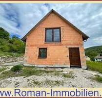 Kleines freistehendes Einfamilienhaus mit großem Baugrundstück! - Vorra / Düsselbach