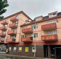 Neu renovierte 3 ZKB-Wohnung mit Balkon (2.OG) in der Innenstadt von Bruchsal zu vermieten