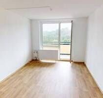 Direkt am Rosenhof gelegene 2-Raum-Wohnung mit Balkon - Chemnitz Zentrum