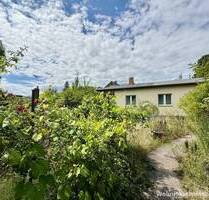 Teilungsgrundstück mit Einfamilienhaus: Wohnen auf einer Ebene - Berlin Bohnsdorf