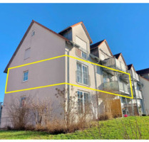 Schöne 3 Zimmer Wohnung mit 86 m², 1. Stock, Garage, inklusive Süd-Balkon in sehr zentraler Wohnlage in Neustadt an der Waldnaab zu verkaufen - Neustadt a.d.Waldnaab