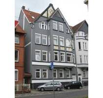 Top-Altbauwohnung mit Balkon, Dielen und Garten - Hildesheim Ost