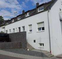 Tolle, gepflegte 3 ZKB Wohnung mit Balkon in Wellen fussläufig zur Grenze Grevenmacher in Luxemburg.