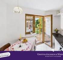 Großzügiges Reihenmittelhaus mit Garten und Carport in ruhiger Wohngegend - Bremerhaven Lehe