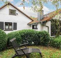 Charmantes Fachwerkhaus im Denkmalensemble mit Garten & Garage in ruhiger Lage bei Weilrod