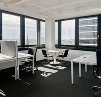 All-inclusive-Zugang zu professionellen Büroräumen für 5 Personen in Regus Mundsburg Tower - Hamburg Barmbek-Süd