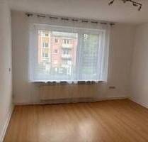 KL - Bännjerrück - 3 Zimmer, Küche, Bad, Balkon kleiner Wohneinheit, neu renoviert m. PKW-Stellplatz - Kaiserslautern Bännjer-Rück - Nordosten