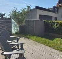 *AMERICAIN WELCOME*exklusives und modernes Reiheneckhaus mit Terrasse und Garten in bevorzugter Lage - Flörsheim / Weilbach