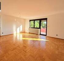 Schöne, altersgerechte 4-Zimmer-Wohnung in begehrter Wohnlage - Kulmbach Mangersreuth