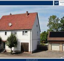 Familien(t)raum im Fachwerkstil - Sanierungsbedürftiges Haus mit großem Grundstück - Breuna