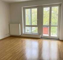 ::: FREUNDLICHE WOHNUNG MIT SÜD- BALKON UND TAGESLICHTBAD::: - Chemnitz Lutherviertel