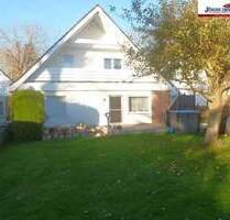 SOLIDES FERIENHAUS im REIHENHAUSSTIL, mit der Option auf Eigennutzung der Wohnung im Erdgeschoss! - Fehmarn OT Niendorf