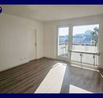 Alles FRISCH! 1-Zimmer-Apartment + Balkon, separate Küche, neues Bad, neuer Boden, Aufzug - Frankfurt am Main Griesheim