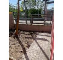 Verkaufsplatz am Bahnhof für Automaten usw. - Ergoldsbach