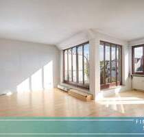 Helle Wohnung mit Dachterrasse in ruhiger Lage - München Allach-Untermenzing