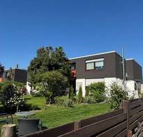 Reihenendhaus mit schönem Garten - Einbauküche - Terrasse plus Balkon - Keller - Garage - Wolfenbüttel Stadtgebiet
