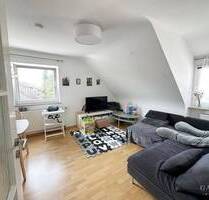 Hübsche Dachgeschoss-Wohnung in Stuttgart-Sonnenberg
