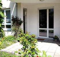 Wunderbar aufgeteilte 2-Zimmer-EG-Wohnung mit tollem Freisitz und kleinem Gartenanteil - Heilbronn / Biberach