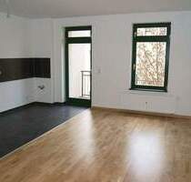 Schickes Nest für 2 oder 3! + ETW mit Balkon + Parkett + Bad mit Fussbodenheizung + offene Küche - Leipzig Volkmarsdorf