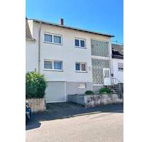 Solides Zweifamilienhaus & ein kleines Stück Grün ! - Völklingen