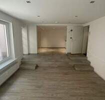 Zentrale 2-Zimmer-Innenstadt-Wohnung mit Ausgang nach draußen (Patio) in Münster