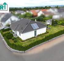 Wohlfühlen auf einer Ebene - Moderner Bungalow mit Garten & Garage - Schwalmstadt Treysa