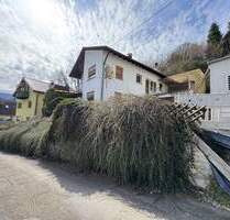 Handwerkertraum: 1-2-Familienhaus in Aussichtslage von Haueneberstein (förderfähig)