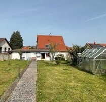 EUPORA® Immobilien: Wohnhaus mit Garten in Bolanden.