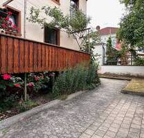Erdgeschoss mit Haus im Garten und flexibler Aufteilung - Gunzenhausen