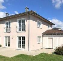 Moderne Doppelhaushälfte mit Garten in Sachsen b. Ansbach - Sachsen bei Ansbach