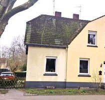 Großzügige Doppelhaushälfte, Nähe Schloß Horst in Gelsenkirchen...!