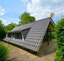 RESERVIERT Ruhig gelegener, gepflegter Ferienbungalow mit Terrasse in Gerolstein-Hinterhausen RESERVIERT