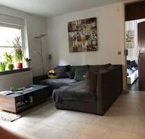 N-Lichtenhof! Schmucke 2 Zi.-Wohnung mit Einbauküche, Balkon, Aufzug und TG Stellplatz - Nürnberg Galgenhof