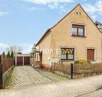 Einfamilienhaus mit schönem Grundstück und Gestaltungspotenzial - Ideal für kreative Hände - Rogätz
