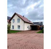 Reserviert: Doppelhaushälfte mit Terrasse, Carport und Gerätehaus in Molbergen