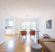 AIGNER - Ruhe im Herzen der Maxvorstadt: 2-Zimmer-Wohnung mit Balkon - München