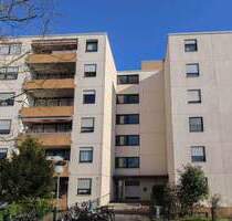 Kurzfristig beziehbar: 4-Zi.-ETW mit Balkon und Stellplatz in Linkenheim-Hochstetten