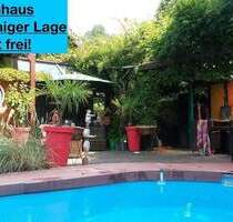 Courtagefrei - Traumhaus in exklusiver Wohnstrasse Nähe Krupunder See Pool - Whirlpool- Studio - Ankleidezimmer - Hamburg Eidelstedt