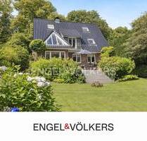 Schöner Wohnen mit Seeblick - Stilvolles Einfamilienhaus mit viel Platz und in Toplage - Großhansdorf