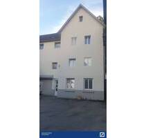MFH für den kleinen Geldbeutel in S-Untertürkheim - saniert 2004 - BES FR, 06.06.25 - Stuttgart