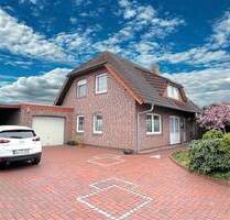 Einfamilienhaus mit Garage und Carport in ruhiger Sackgassenendlage - Esterwegen