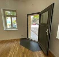 Kleine individuelle Büroeinheit - Parkett....Fußbodenheizung. - Chemnitz Sonnenberg 212