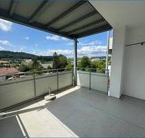 Herrliche 1 Zi.-Wohnung im 1.OG mit großem Balkon und unverbaubarem Fernblick ! - Stockach