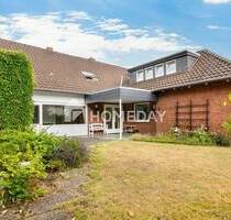 Großzügiges Zweifamilienhaus mit 260 m² Wohnfläche auf 787 m² Grundstück - Peine Kernstadt Nord