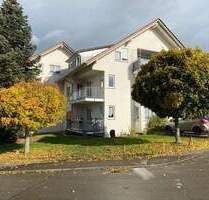 Gepfl. 4-Zi.-OG-Mietwohnung in BL-Dürrwangen im 6-Fam.-Haus in sonniger Aussichtslage - Balingen / Dürrwangen