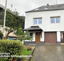 Vollständig Renovierte Doppelhaushälfte in Lingerhahn!