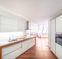 KENSINGTON - Exklusiv - atemberaubende Dachgeschosswohnung mit privatem Lift - München Thalk.Obersendl.-Forsten-Fürstenr.-Solln