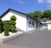 Gepflegter Bungalow mit Garage Nähe Ruppichteroth-Schönenberg