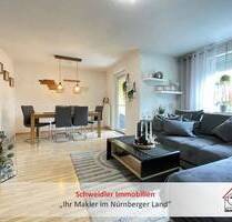 Ein Zuhause mit Herz - Stilvolles Reihenmittelhaus mit Garage in familienfreundlicher Lage von Lauf